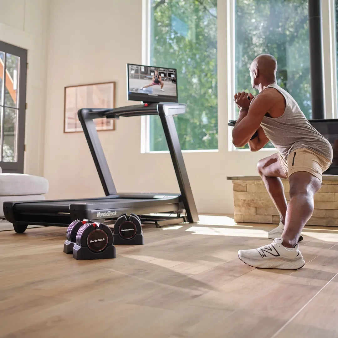 Treadmill Commercial 2450 - Almac Sports