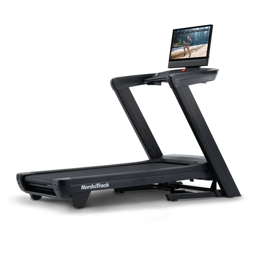 Treadmill Commercial 2450 - Almac Sports