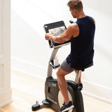 VU29 Upright Bike